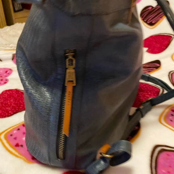 Beautiful slate blue vegan leather backpack. - Picture 4 of 7